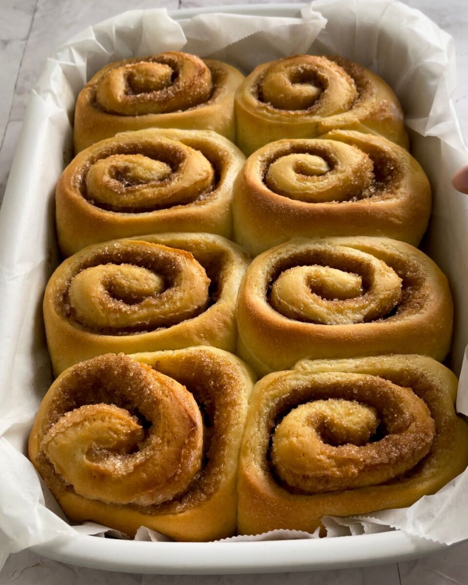 Cinnamon rolls 