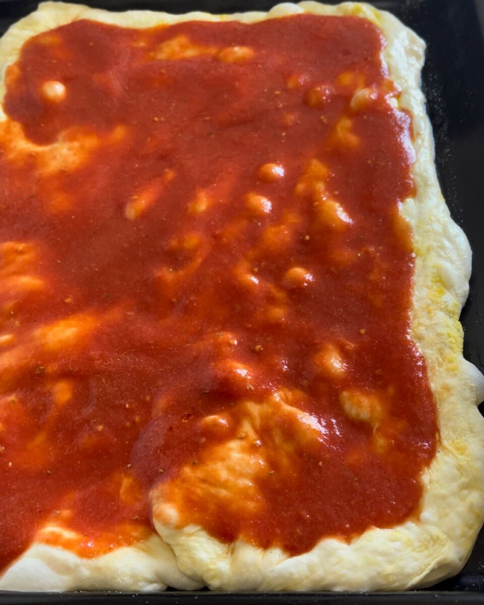 Pizza rossa romana 